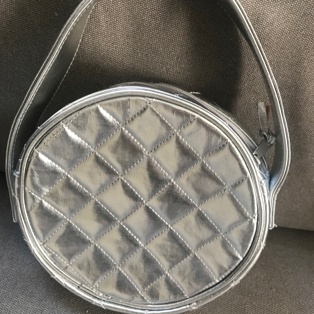 Purse - Picture 2 of 2
